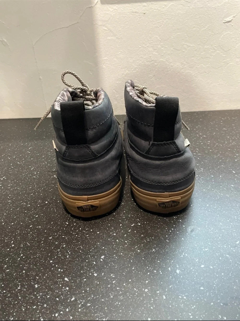 Vans Black High-Top Boots with Gum Sole and Patterned Lining